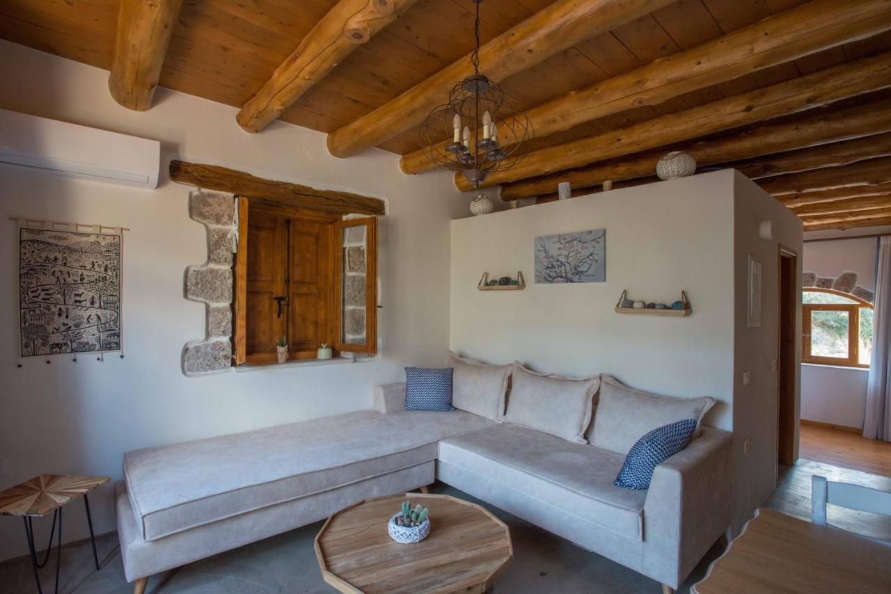 To Spiti Mas Apartman Szúja Kültér fotó