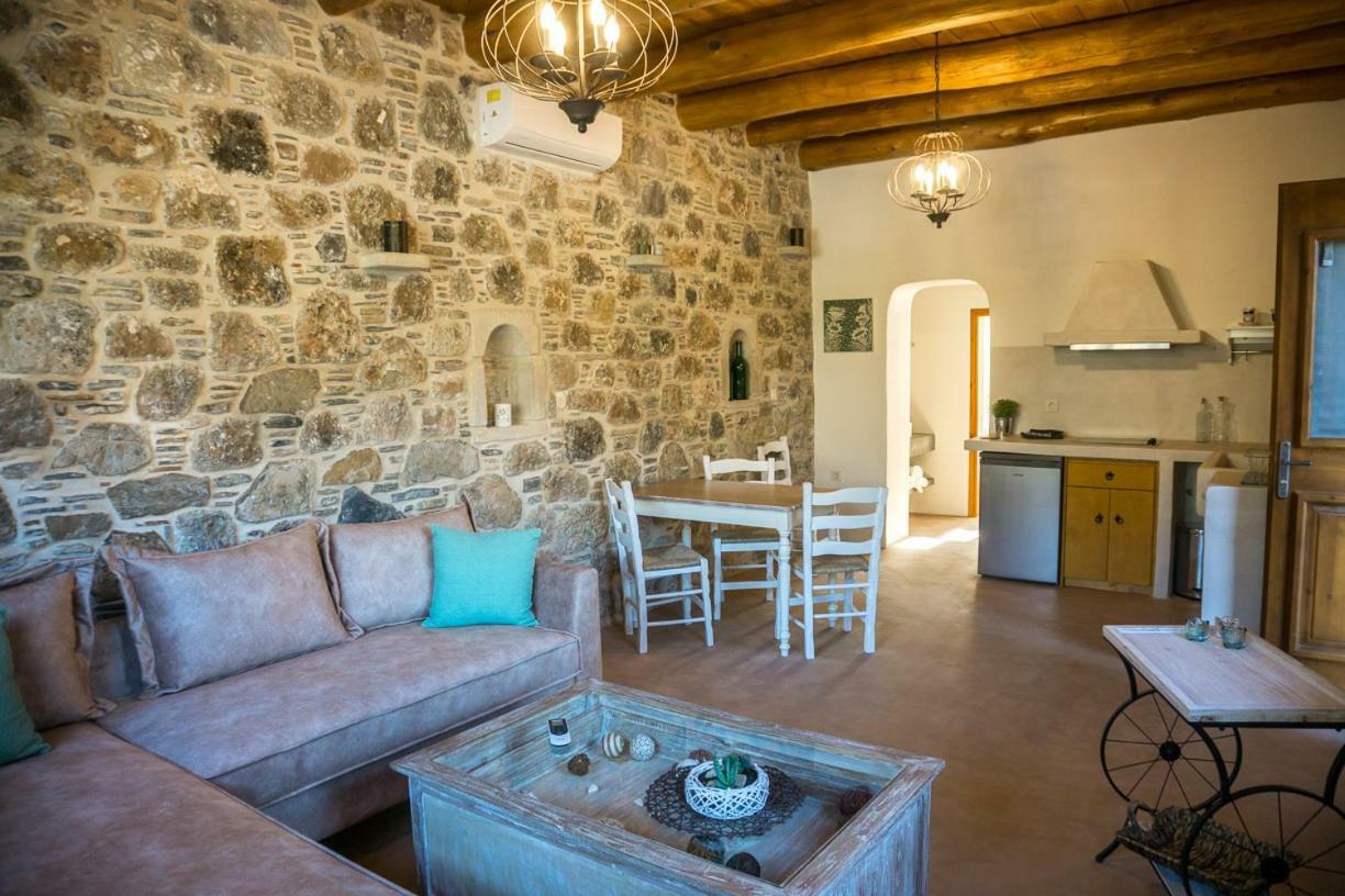 To Spiti Mas Apartman Szúja Kültér fotó