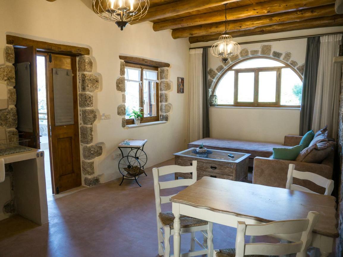 To Spiti Mas Apartman Szúja Kültér fotó